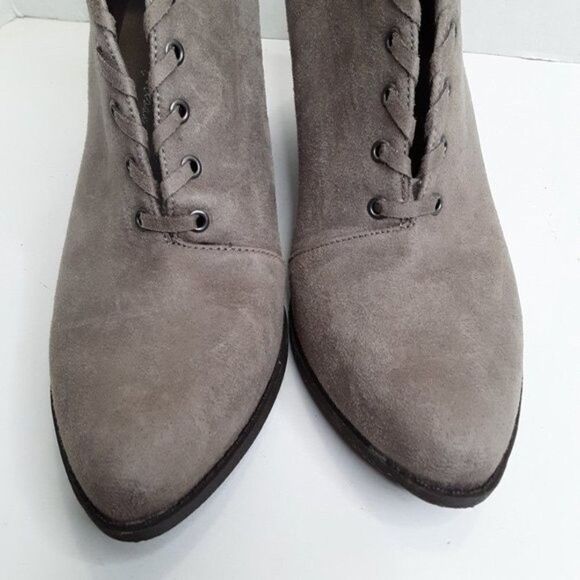 Coconut by Matisse Women's size 10M Ankle Boot - Picture 3 of 12